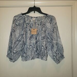Size Medium New Printed Bubble Hem Blouse